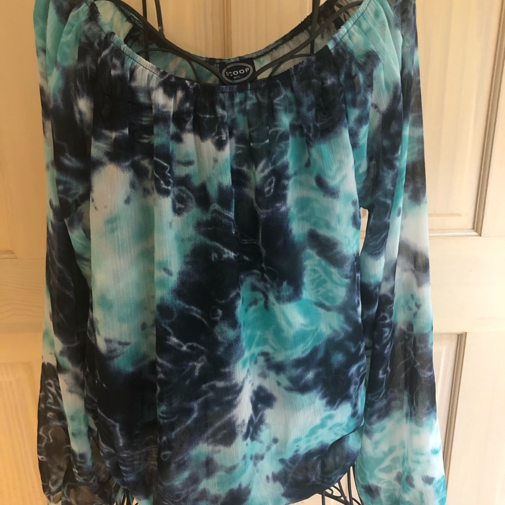 SCOOP NYC GORGEOUS SIZE SMALL TOP